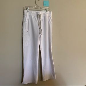 Figs Small Kade Cargo Scrub Pants